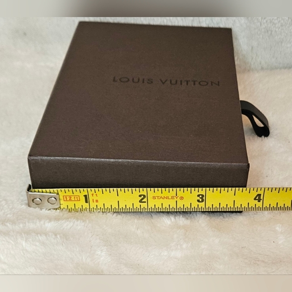 Louis Vuitton Brown Pull Out Drawer Gift Box Original Medium Belt Wallet Jewelry - Picture 8 of 9